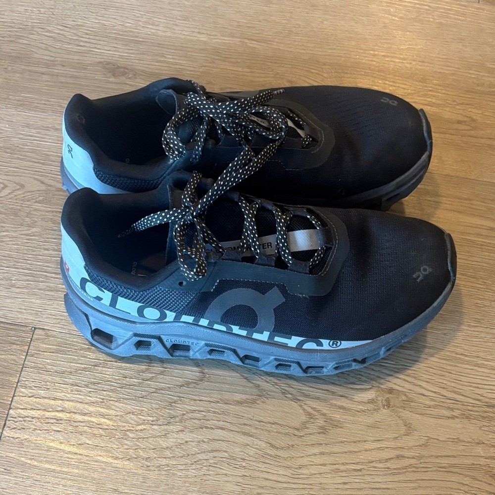 On Cloudmonster Lumos Black Women’s 7.5